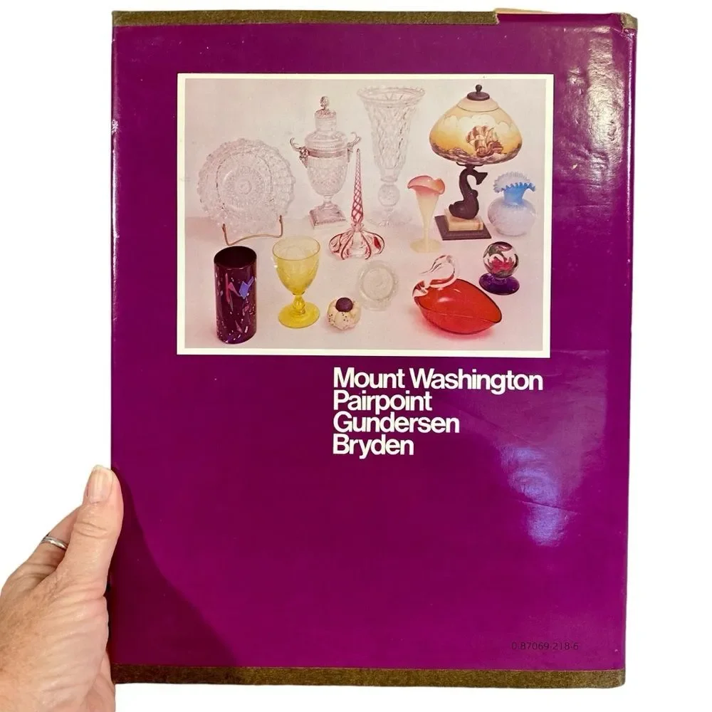 Pairpoint Glass by Leonard E Padgett Hard Cover CR 1979 Collectors Book